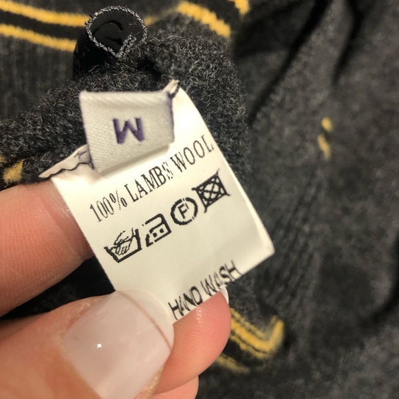 Harry Potter universal studios lambs wool cardigan, gray, GUC - Picture 2 of 8